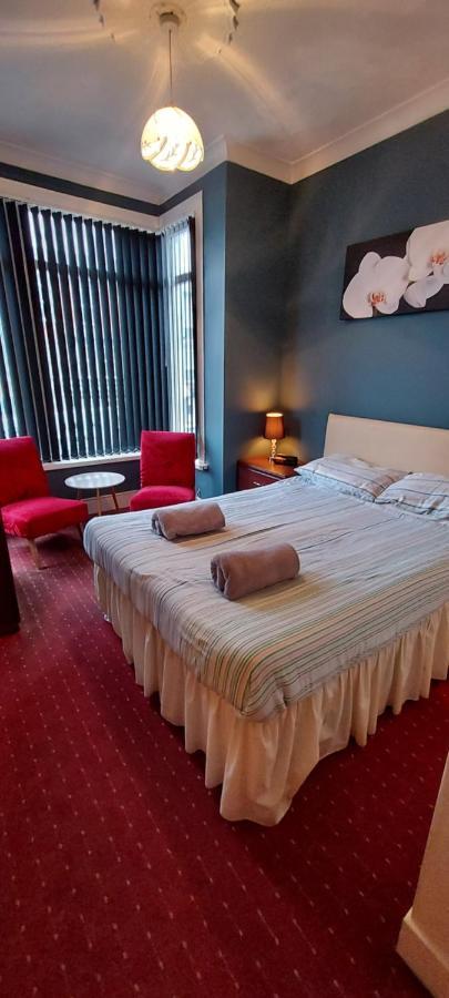블랙풀 The Rhyl B&B 외부 사진