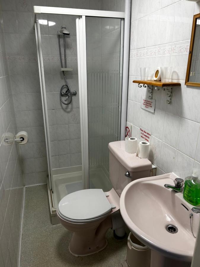 블랙풀 The Rhyl B&B 외부 사진
