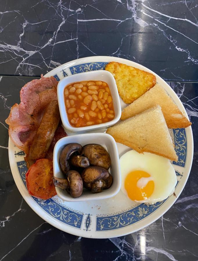 블랙풀 The Rhyl B&B 외부 사진